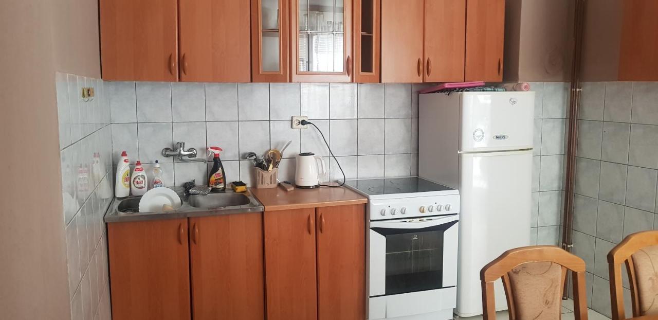 Apartman Lara Foca Exterior foto