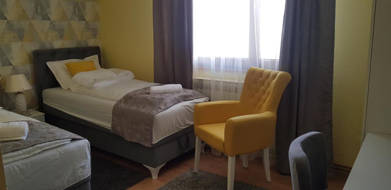 Apartman Lara Foca Exterior foto